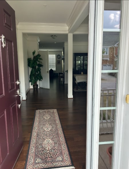 Building Photo - 9210 Deer Village Dr