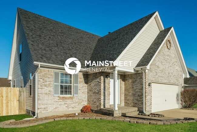 Building Photo - 3 Bedroom Pet-Friendly Home in LOUISVILLE, KY with Main Street Renewal