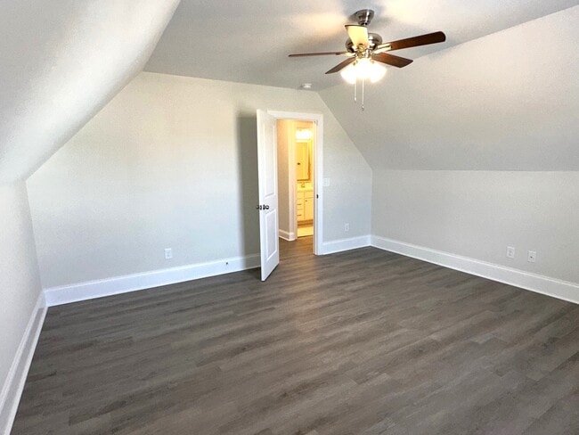 Building Photo - 1102 Cavil Hollins Ct