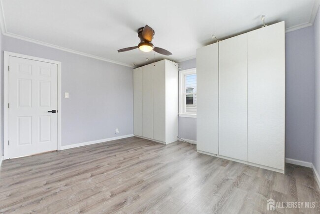 Building Photo - 43 Freeman St