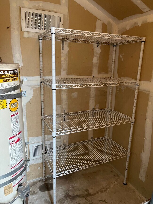 Building Photo - Chico Condo- MOVE IN SPECIAL- Elegant-3 be...