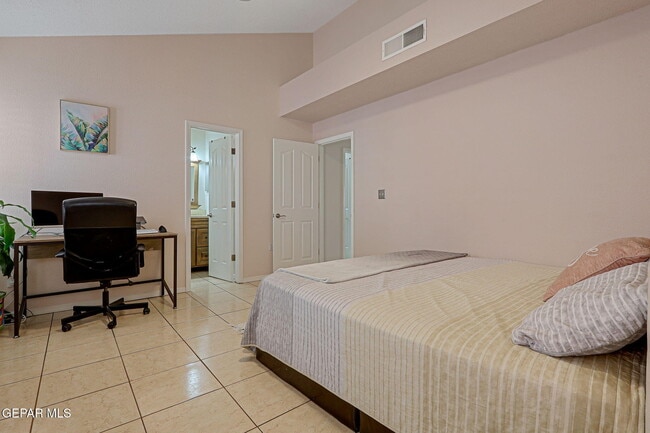 Building Photo - 1281 Amber Morgan Dr