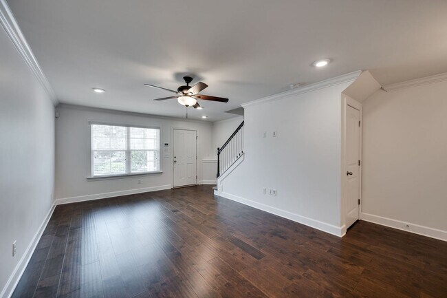 Building Photo - 1135 Lilly Valley Way