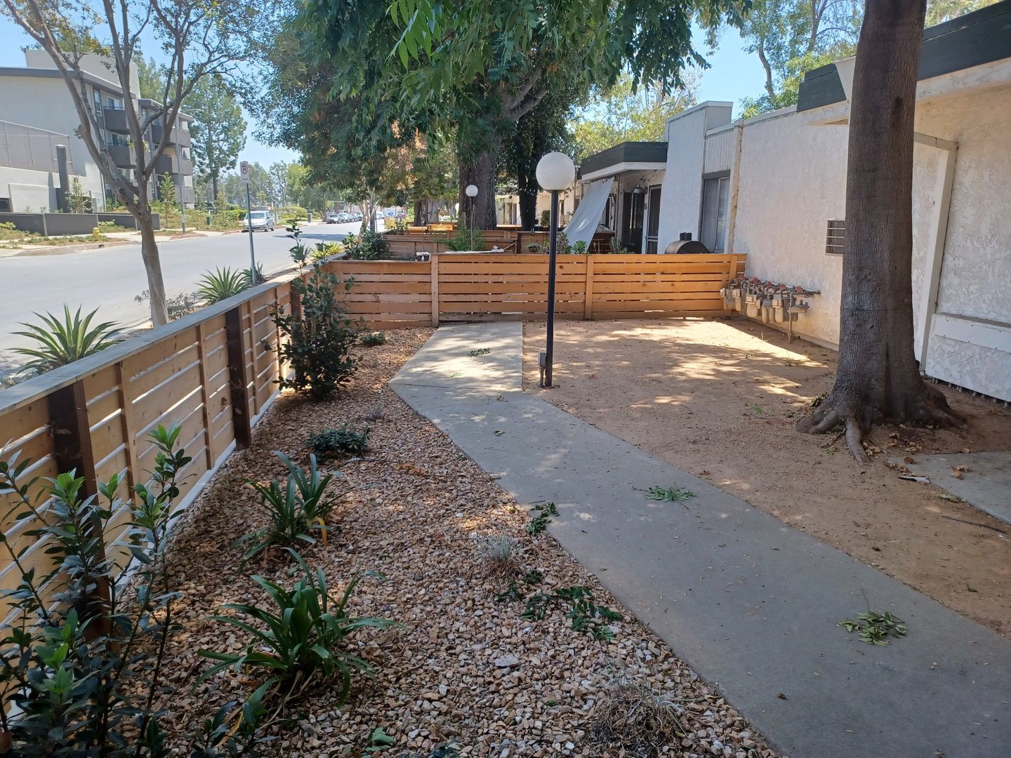 Building Photo - Individual Bungalows: All 1 bedroom/ 1 bat...