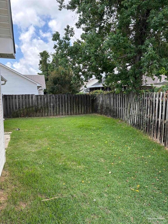 Building Photo - 398 Mirabelle Dr