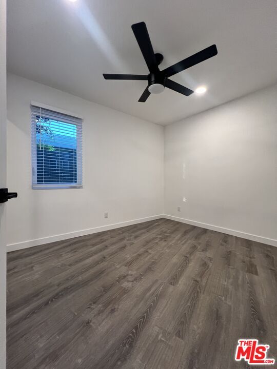 Building Photo - 421 E Chevy Chase Dr