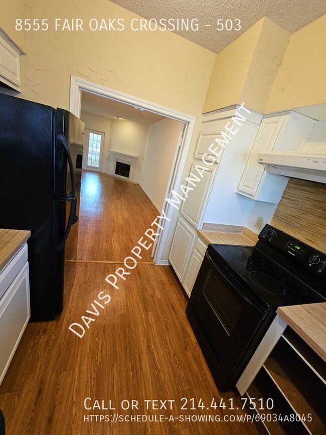 Building Photo - 8555 Fair Oaks Crossing