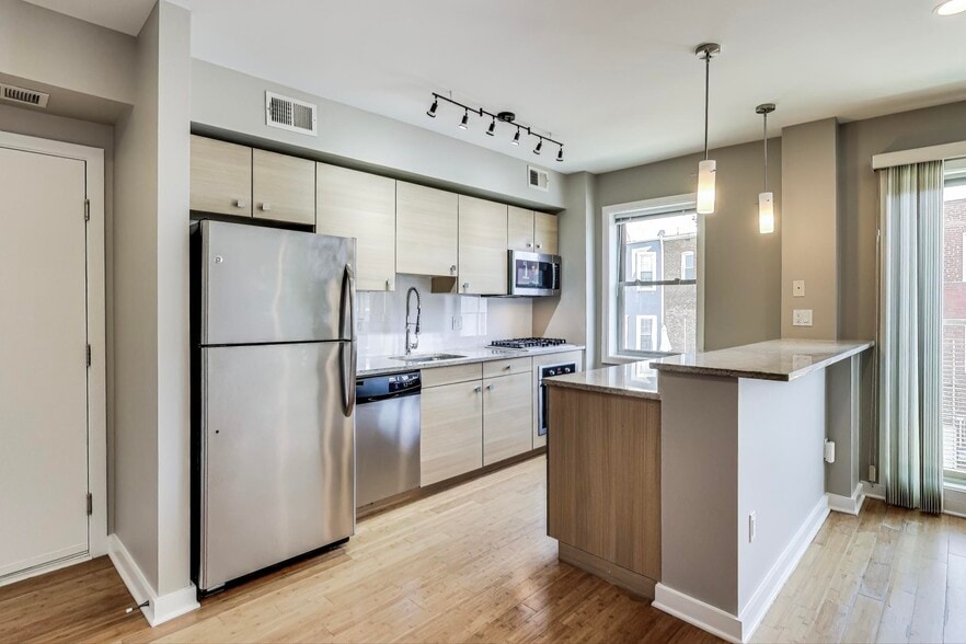 Building Photo - 3602 Rock Creek Church Rd NW