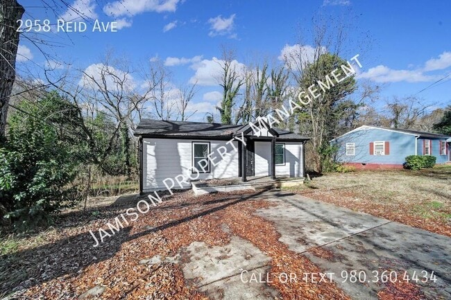 Building Photo - 2958 Reid Ave