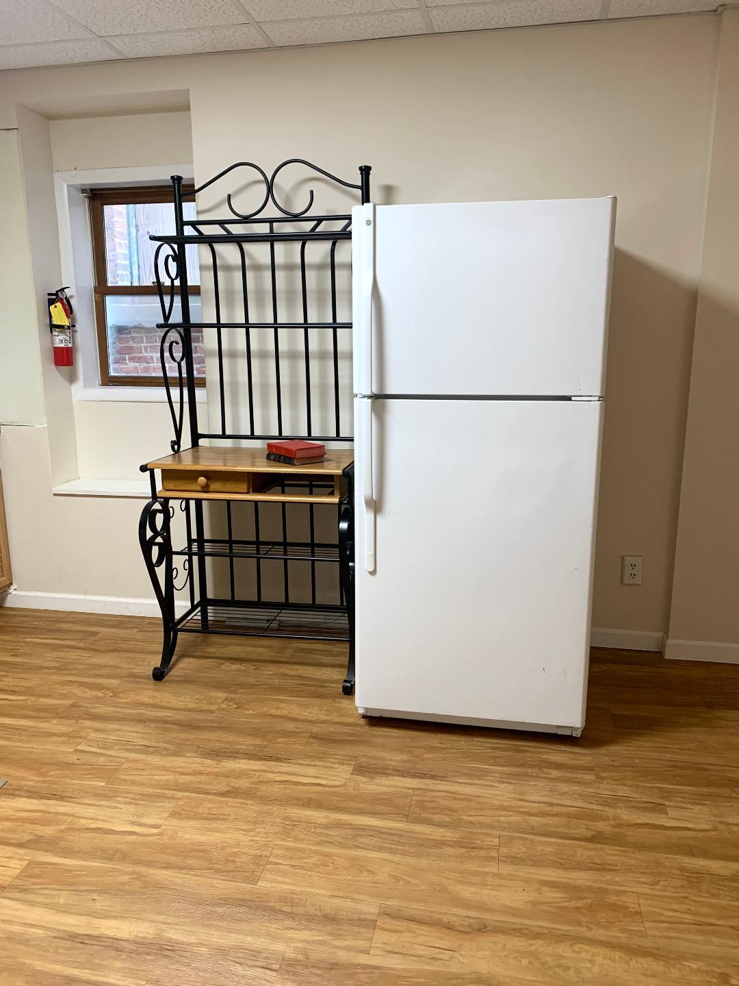 Building Photo - 207 N 1st St