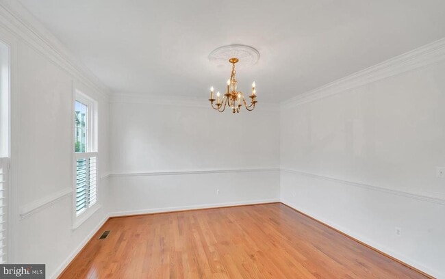 Building Photo - 224 Sundance Ln