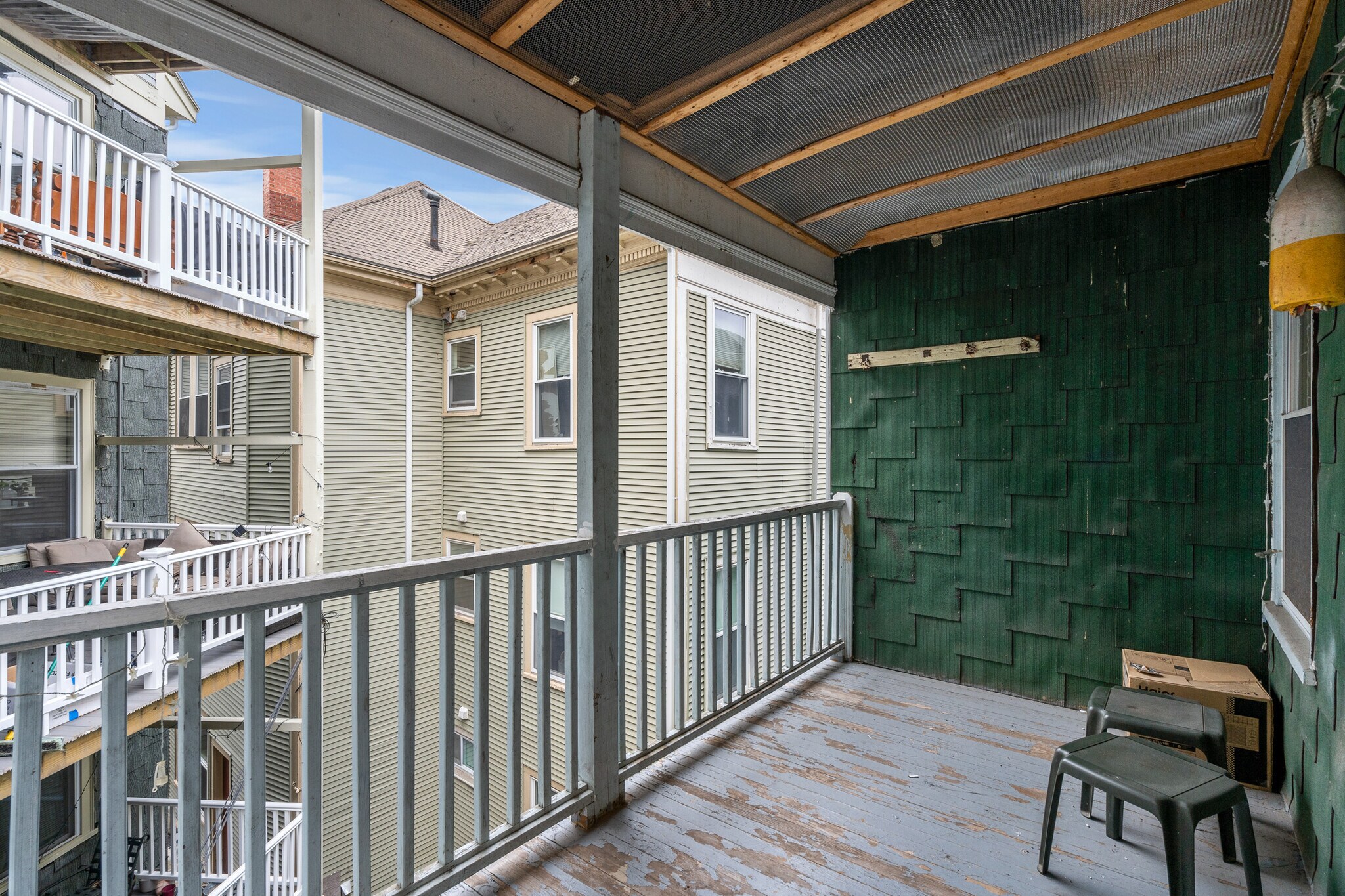 Building Photo - 78 Hillside St