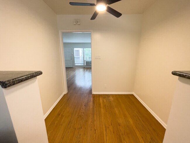 Building Photo - 4635 Finley Ave