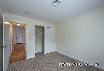 Building Photo - 14 Westgate Dr