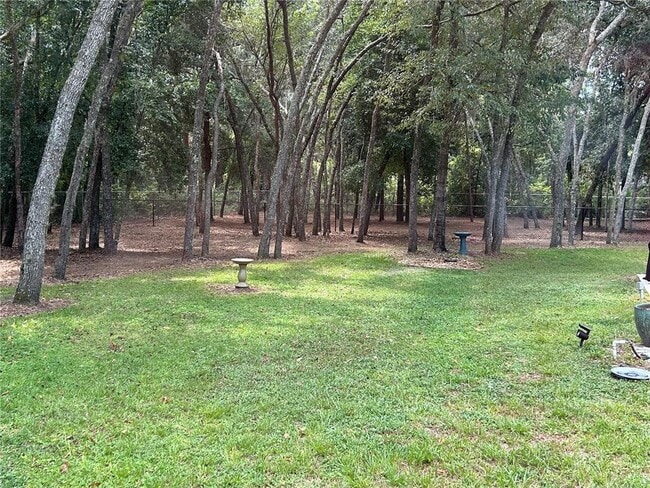 Building Photo - 5774 N Lamp Post Dr