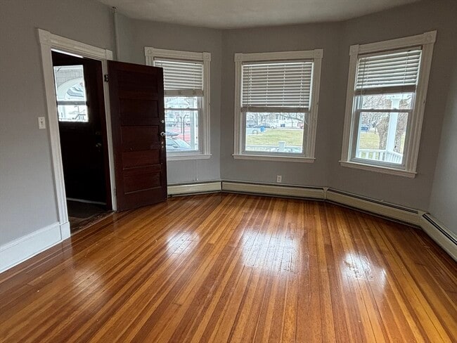 Building Photo - 179 Tremont St