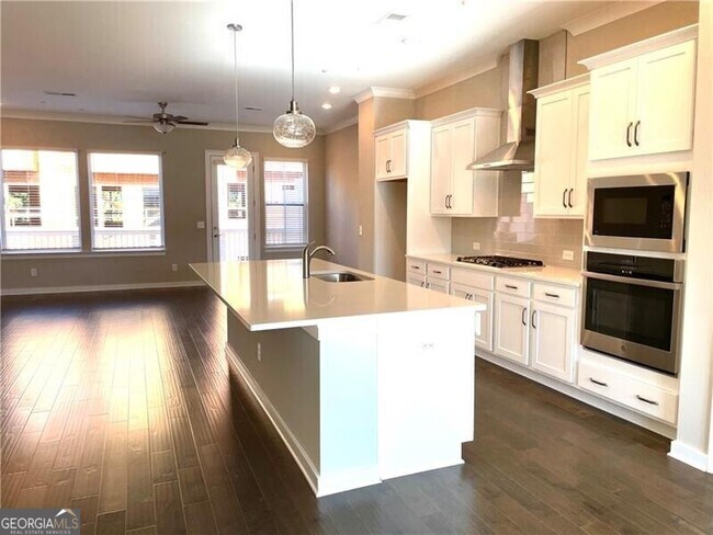 Building Photo - 620 Hudson Wy