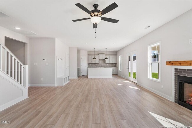 Building Photo - 259 Brickhill Dr