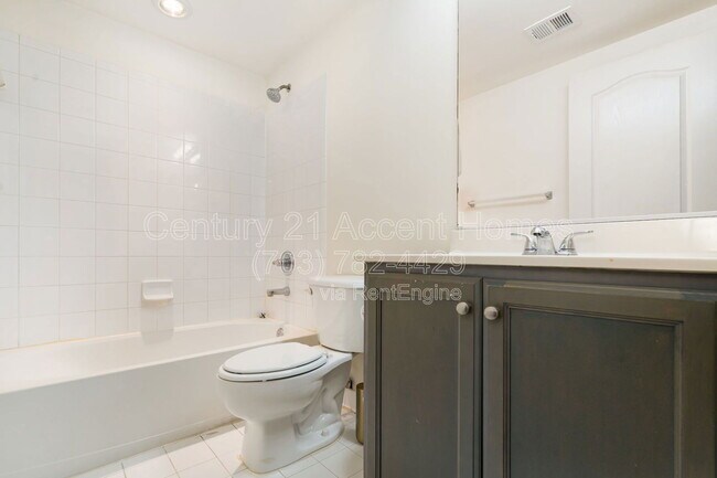 Building Photo - 8401 Tysons Trace Ct