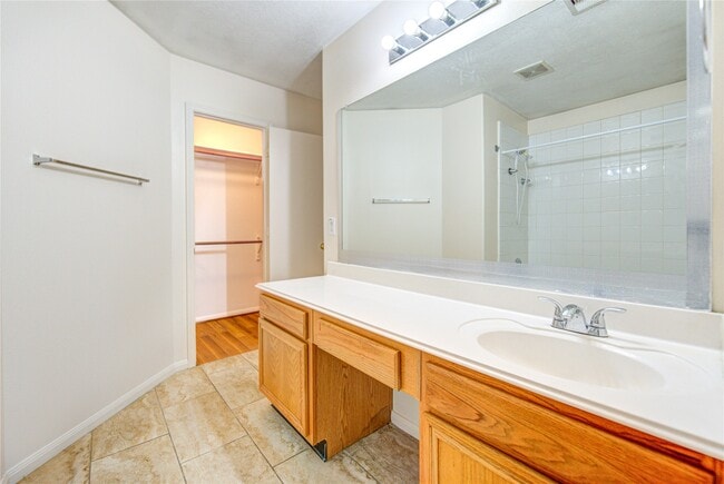 Building Photo - 21603 Juniper Meadows Dr