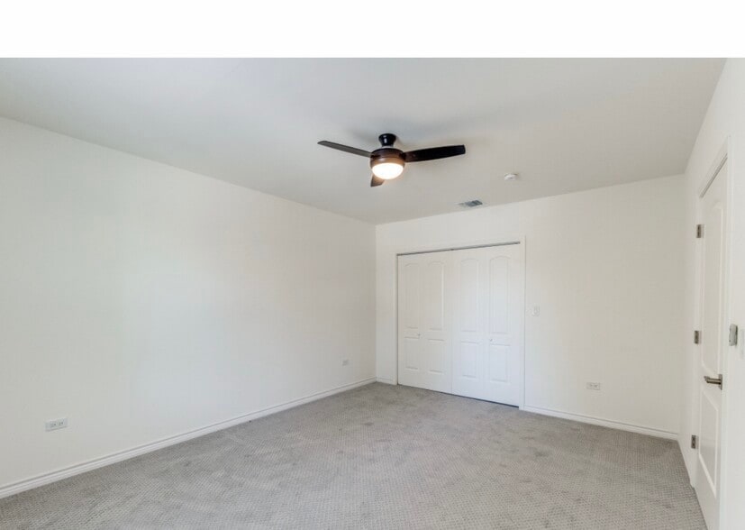 Building Photo - 156 Pioneer Rd