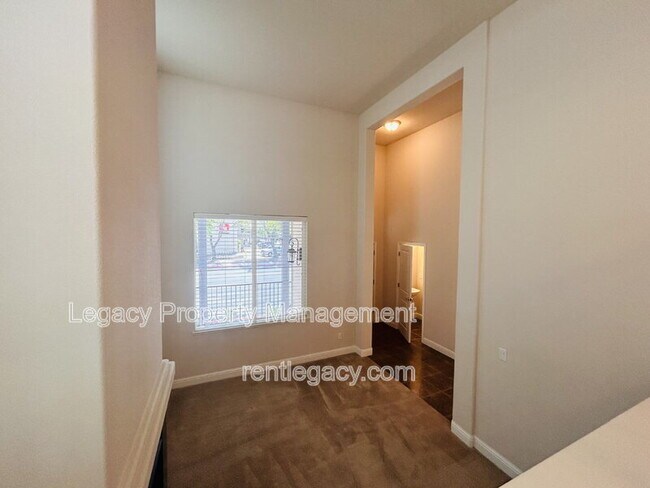 Building Photo - 2609 Willow Pass Rd