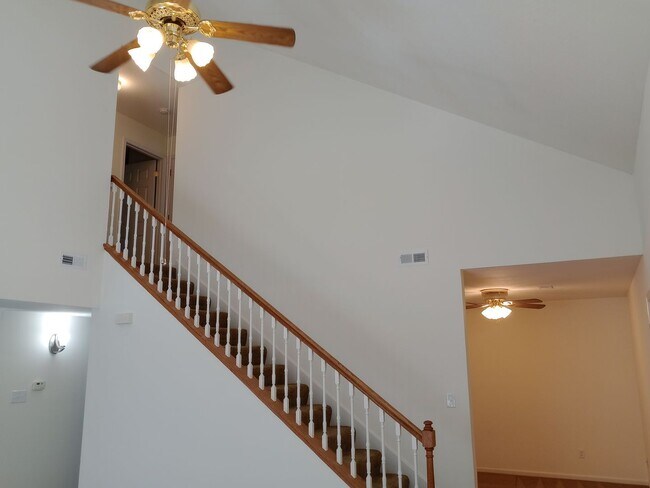 Building Photo - 1720-1722-1722 Juniper Dr