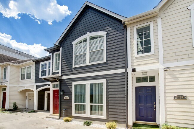 Building Photo - 1510 Rosalie St