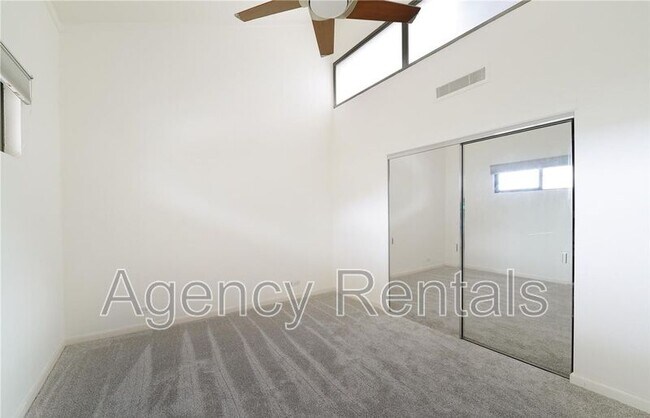 Building Photo - 500 Lunalilo Home Rd