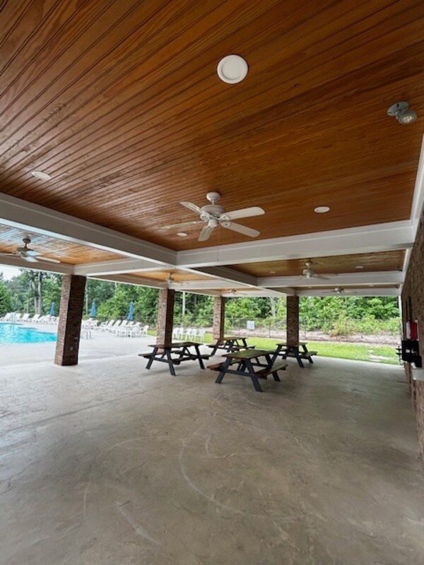 Building Photo - 321 Madison Park Dr