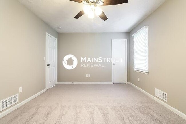 Building Photo - 3 Bedroom Pet-Friendly Home in Snellville,...