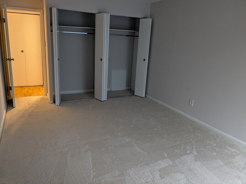 Bedroom Closets - 6001 Arlington Blvd