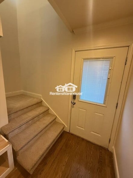 Building Photo - 358 Peevy St