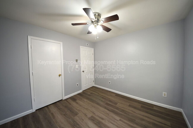 Building Photo - 405 Clifton St