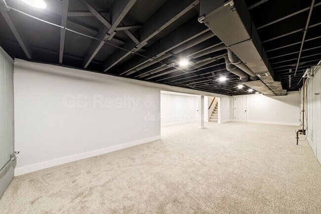 Building Photo - 106 Hawthorne Dr