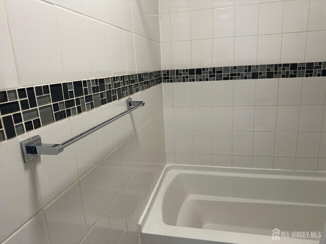 Building Photo - 402 Rittenhouse Ct