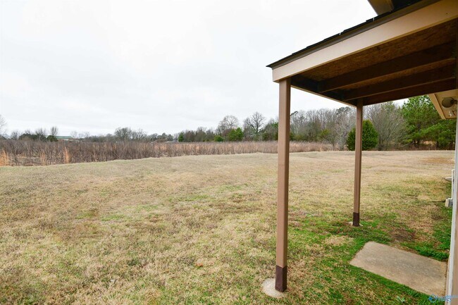 Building Photo - 105 Cotton Boll Dr