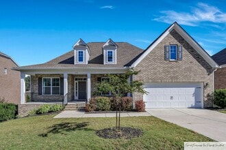 Building Photo - ONE STORY EXECUTIVE HOME READY FOR YOU IN REGATTA FOREST