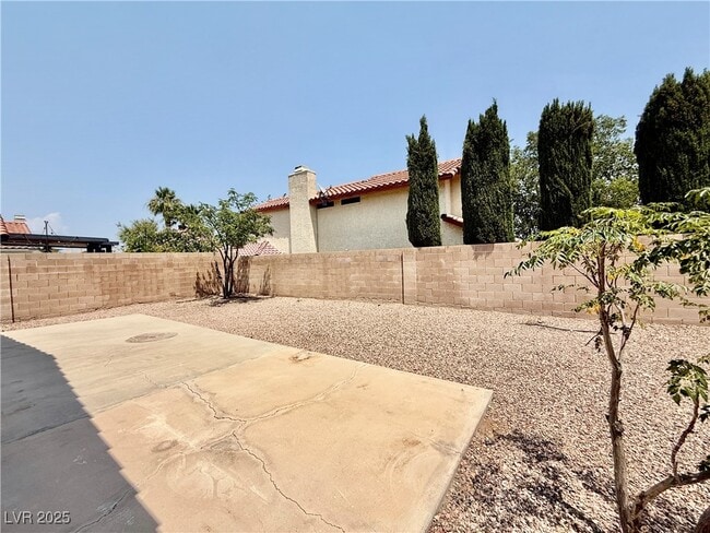 Building Photo - 4600 Ermine Ct