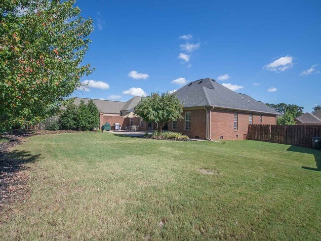 Building Photo - Luxury Living in Canebrake – Spacious, Stylish & Perfectly Located!
