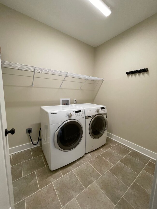 Building Photo - Murfreesboro / Rockvale Country Home 23 pl...