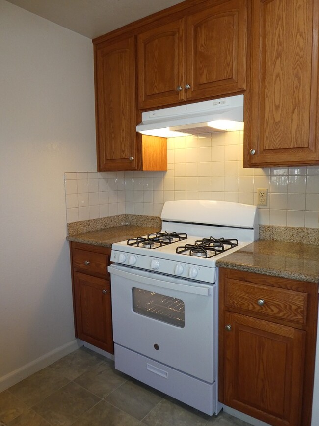 Building Photo - 20972 Cato Ct