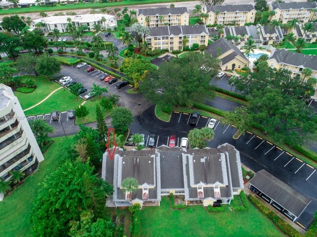 Building Photo - 6364 La Costa Dr