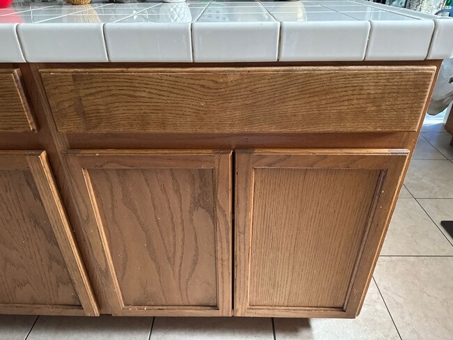 Building Photo - 2328 S Fallbrook Dr