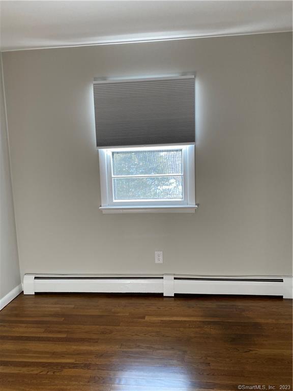 Building Photo - 44 Hillside Ave