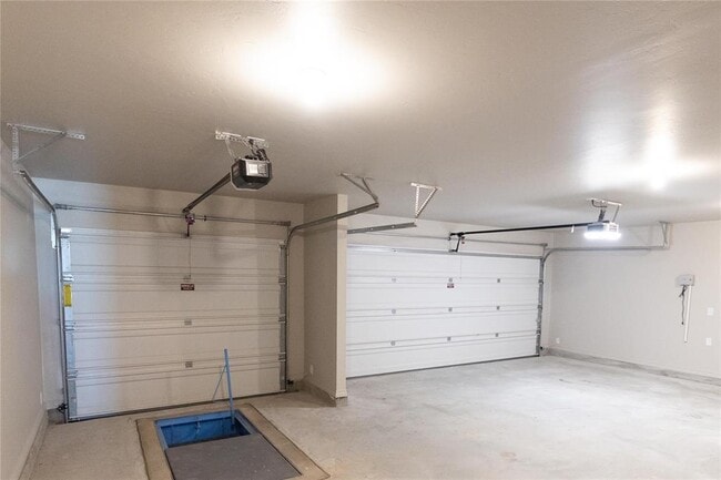 Building Photo - 16140 Verbena Cir