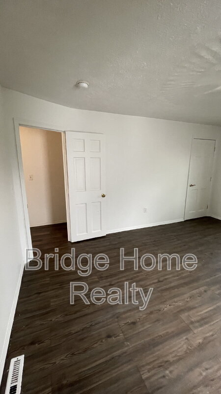Building Photo - 62 Whiteman Ave