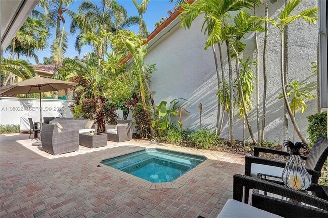 Building Photo - 1529 Shoreline Way