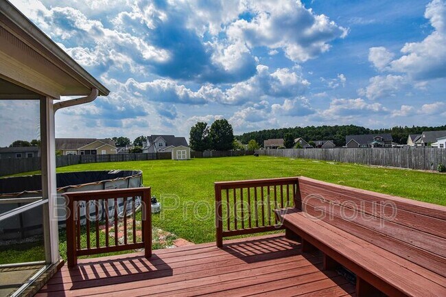 Building Photo - 193 Wind Brook Ct