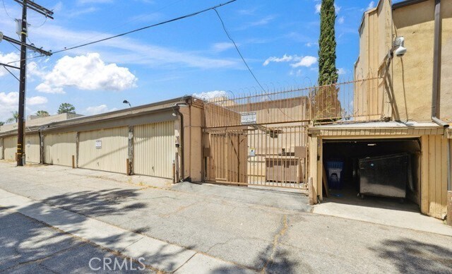 Building Photo - 17000 Burbank Blvd